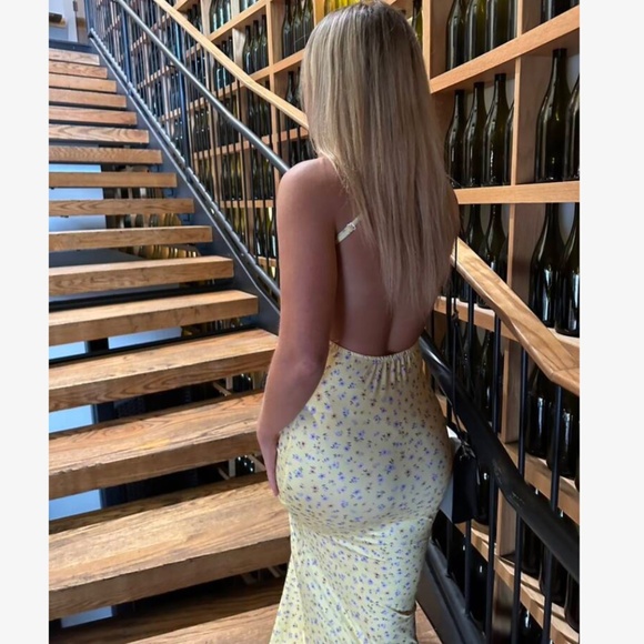 Yellow Floral Sheath Backless Maxi Dress - Picture 15 of 16